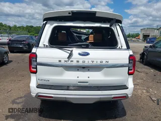 2024 Ford Expedition Platinum с VIN 1FMJU1M87REA86904, выставлен на аукционе IAAI как лот 42335782 с пробегом 6 411 миль миль и . История ставок и продаж доступна на DreamBid. Изображение 16.