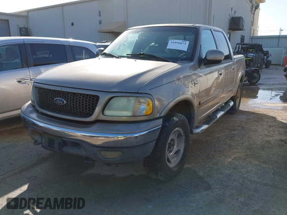 2003 Ford F-150 XLT with VIN 1FTRW08L23KD29957, listed as a IAAI auction lot 41896874 with 1 mi miles. Bid and sale history available at carsss.com. Image 2.
