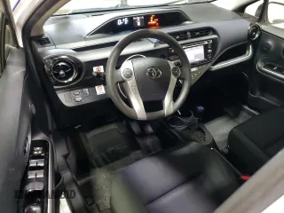 2016 Toyota Prius One with VIN JTDKDTB36G1121836, listed as a Copart auction lot 52892175 with 63,471 mi miles and Clean Title. Bid and sale history available at DreamBid. Image 8.