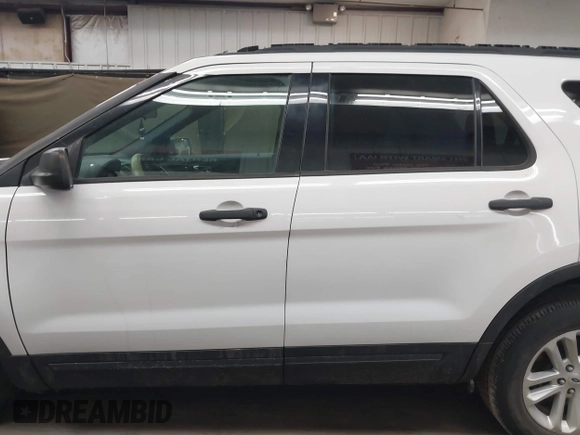 2017 Ford Explorer with VIN 1FM5K8B89HGD25360, listed as a IAAI auction lot 41776607 with 171,758 mi miles and . Bid and sale history available at DreamBid. Image 14.