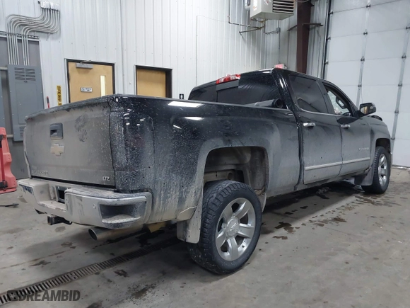 2015 Chevrolet Silverado 1500 LTZ with VIN 3GCUKSEJXFG272665, listed as a IAAI auction lot 41503968 with 79,834 mi miles. Bid and sale history available at carsss.com. Image 4.