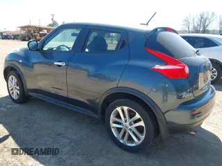 2014 Nissan Juke S with VIN JN8AF5MV9ET483956, listed as a IAAI auction lot 41803318 with 118,221 mi miles. Bid and sale history available at carsss.com. Image 3.