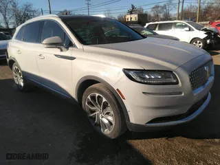 2022 Lincoln Nautilus Reserve with VIN 2LMPJ8K99NBL01751, listed as a IAAI auction lot 41292451 with 40,128 mi miles. Bid and sale history available at carsss.com. Image 1.