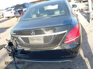 2019 Mercedes-Benz C 300 with VIN 55SWF8DB0KU304595, listed as a IAAI auction lot 42004166 with 55,580 mi miles and . Bid and sale history available at DreamBid. Image 16.