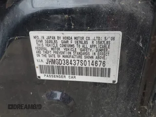 2007 Honda Fit with VIN JHMGD38437S014676, listed as a IAAI auction lot 42698451 with 288,354 mi miles and . Bid and sale history available at DreamBid. Image 9.