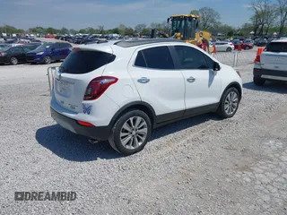 2019 Buick Encore Preferred with VIN KL4CJASB8KB933337, listed as a IAAI auction lot 42055371 with 41,662 mi miles. Bid and sale history available at carsss.com. Image 4.