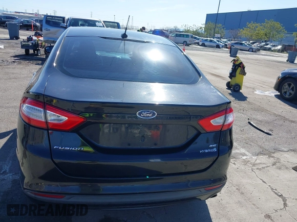 2015 Ford Fusion SE Hybrid with VIN 3FA6P0LU9FR294551, listed as a IAAI auction lot 41545007 with 179,906 mi miles. Bid and sale history available at carsss.com. Image 17.