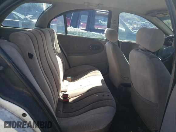 1997 Saturn SW z VIN 1G8ZK8276VZ205846, wystawiony jako Copart lot #82355564 z przebiegiem 178 543 mil mil oraz Szkody całkowita. Historia ofert i sprzedaży dostępna na DreamBid. Obrazek 10.