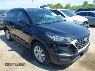 2019 Hyundai Tucson Value z VIN KM8J3CA46KU935335, wystawiony jako IAAI lot #42296162 z przebiegiem 65 099 mil mil oraz . Historia ofert i sprzedaży dostępna na DreamBid. Obrazek 1.