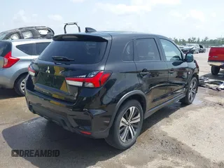 2020 Mitsubishi Outlander ES z VIN JA4AP3AU2LU017750, wystawiony jako IAAI lot #42614176 z przebiegiem 102 566 mil mil oraz . Historia ofert i sprzedaży dostępna na DreamBid. Obrazek 4.