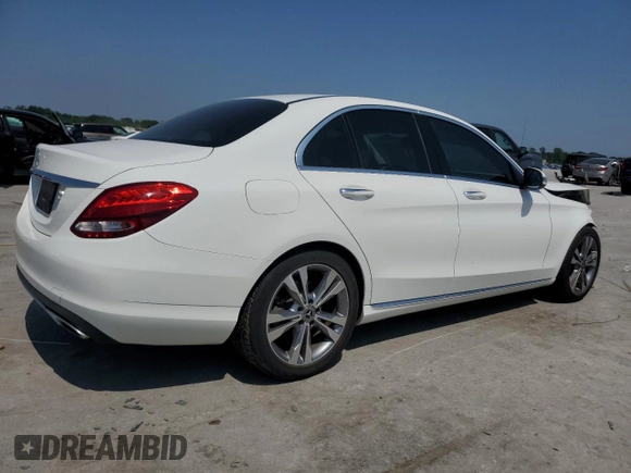 2018 Mercedes-Benz C 300 with VIN 55SWF4JB5JU265224, listed as a Copart auction lot 59211475 with 56,119 mi miles and Clean title. Bid and sale history available at DreamBid. Image 3.