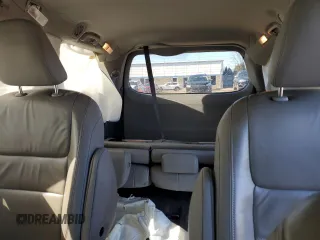 2018 Toyota Sienna XLE with VIN 5TDDZ3DC2JS195479, listed as a Copart auction lot 47213295 with 86,151 mi miles and Salvage Title. Bid and sale history available at carsss.com. Image 10.