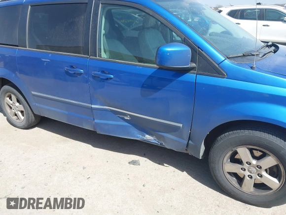 2008 Dodge Grand Caravan SXT with VIN 2D8HN54P18R795149, listed as a IAAI auction lot 41828264 with 144,432 mi miles and . Bid and sale history available at DreamBid. Image 6.
