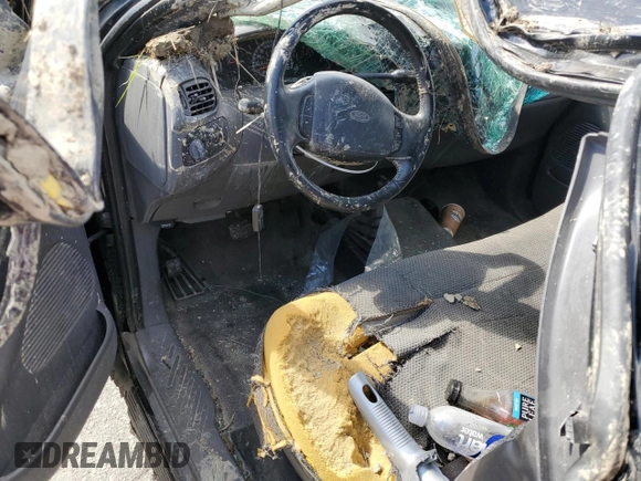 2000 Ford F-150 with VIN 2FTRX18W0YCA13563, listed as a Copart auction lot 55809785 with Not provided miles and Non repairable. Bid and sale history available at DreamBid. Image 8.