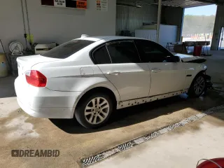 2007 BMW 3 Series 328xi with VIN WBAVC73577KP33915, listed as a Copart auction lot 53818485 with Not provided miles and Salvage title. Bid and sale history available at DreamBid. Image 3.
