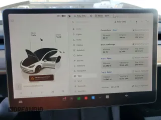 2022 Tesla Model 3 Long Range with VIN 5YJ3E1EB2NF201275, listed as a Copart auction lot 51952345 with 43,540 mi miles and Salvage Title. Bid and sale history available at DreamBid. Image 9.