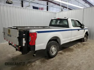 2022 Ford F-250 XL with VIN 1FT7X2B67NEF13442, listed as a Copart auction lot 79083784 with Not Provided miles and Salvage Title. Bid and sale history available at DreamBid. Image 3.