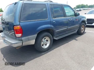 2001 Ford Explorer XLT with VIN 1FMZU63P71ZA76721, listed as a IAAI auction lot 42601740 with 352,645 mi miles and . Bid and sale history available at DreamBid. Image 4.
