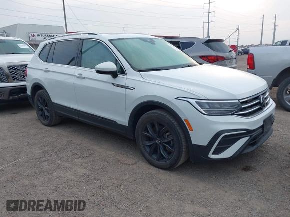 2022 Volkswagen Tiguan SE с VIN 3VV2B7AX7NM085058, выставлен на аукционе IAAI как лот 42135479 с пробегом 45 636 миль миль и . История ставок и продаж доступна на DreamBid. Изображение 1.