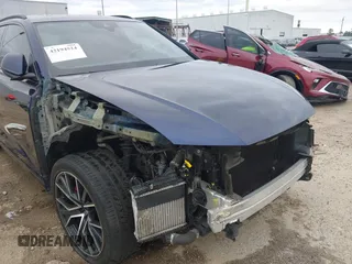 2019 Audi Q8 Prestige z VIN WA1FVAF13KD019245, wystawiony jako IAAI lot #42194524 z przebiegiem 74 703 mil mil oraz . Historia ofert i sprzedaży dostępna na DreamBid. Obrazek 6.