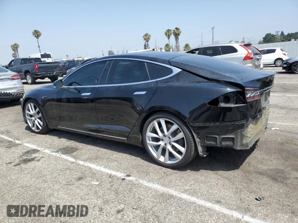 2019 Tesla Model S 75D z VIN 5YJSA1E29KF348065, wystawiony jako Copart lot #60290925 z przebiegiem 73 573 mil mil oraz Szkoda całkowita • Salvage title. Historia ofert i sprzedaży dostępna na DreamBid. Obrazek 2.