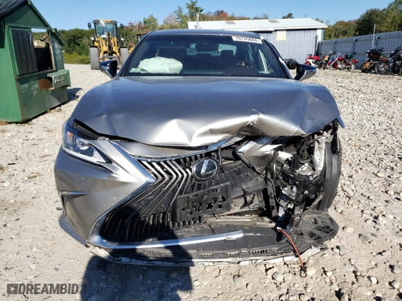 2019 Lexus ES with VIN 58ABZ1B1XKU034313, listed as a Copart auction lot 70749884 with 75,621 mi miles and Salvage Title. Bid and sale history available at carsss.com. Image 5.
