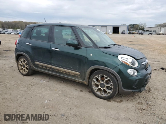 2014 FIAT 500L Trekking with VIN ZFBCFADH5EZ017786, listed as a Copart auction lot 47629804 with 151,113 mi miles and Salvage title. Bid and sale history available at DreamBid. Image 4.