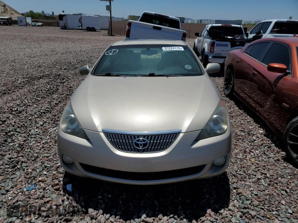 2004 Toyota Solara SE z VIN 4T1CE30P54U822476, wystawiony jako Copart lot #61224115 z przebiegiem 123 556 mil mil oraz Szkoda całkowita • Salvage title. Historia ofert i sprzedaży dostępna na DreamBid. Obrazek 5.