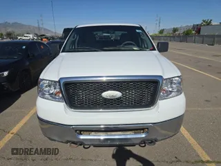 2008 Ford F-150 XLT z VIN 1FTPW14V38FA76863, wystawiony jako IAAI lot #42610373 z przebiegiem 178 671 mil mil oraz . Historia ofert i sprzedaży dostępna na DreamBid. Obrazek 40.