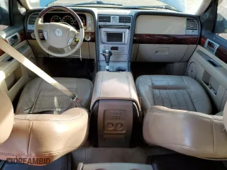 2006 Lincoln Navigator Luxury with VIN 5LMFU28596LJ11608, listed as a Copart auction lot 43173785 with 133,421 mi miles and Salvage Title. Bid and sale history available at carsss.com. Image 8.