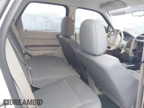2010 Ford Escape XLS with VIN 1FMCU9C70AKC41802, listed as a IAAI auction lot 42163243 with 106,189 mi miles and . Bid and sale history available at DreamBid. Image 8.