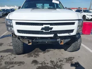 2011 Chevrolet Silverado 1500 LT with VIN 3GCPCSEA1BG296020, listed as a IAAI auction lot 41825565 with 225,006 mi miles and . Bid and sale history available at DreamBid. Image 13.