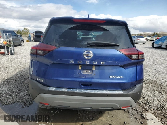 2021 Nissan Rogue SV z VIN 5N1AT3BB3MC829740, wystawiony jako Copart lot #51128825 z przebiegiem 28 277 mil mil oraz Szkoda całkowita • Salvage title. Historia ofert i sprzedaży dostępna na DreamBid. Obrazek 6.