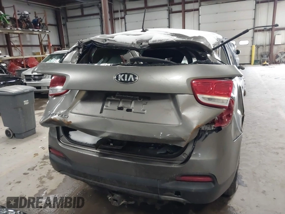 2017 Kia Sorento LX with VIN 5XYPGDA59HG191919, listed as a IAAI auction lot 41232422 with Not Provided miles and . Bid and sale history available at carsss.com. Image 15.