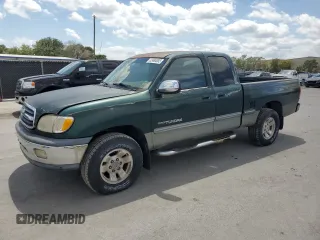 2001 Toyota Tundra SR5 with VIN 5TBRT34131S133863, listed as a Copart auction lot 53484055 with 200,438 mi miles and Clean Title. Bid and sale history available at carsss.com. Image 1.