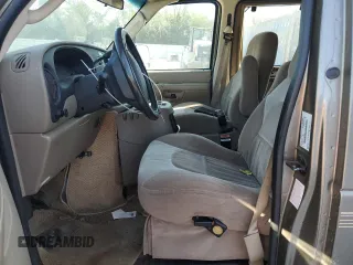 2003 Ford Econoline Cargo Recreational with VIN 1FDPE24L63HA42948, listed as a Copart auction lot 68839164 with 326,444 mi miles and Salvage Title. Bid and sale history available at DreamBid. Image 7.