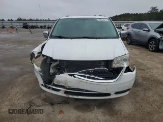 2014 Chrysler Town & Country Limited with VIN 2C4RC1GG8ER317917, listed as a Copart auction lot 80584314 with 183,830 mi miles and Salvage Title. Bid and sale history available at DreamBid. Image 5.