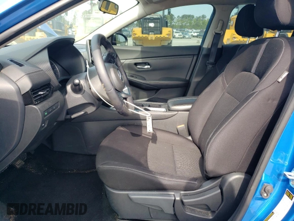 2020 Nissan Sentra SV with VIN 3N1AB8CV7LY275110, listed as a Copart auction lot 52499605 with 67,822 mi miles and Salvage Title. Bid and sale history available at DreamBid. Image 7.