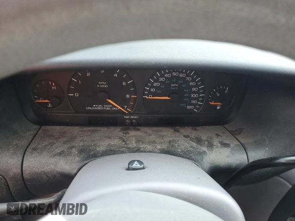 1998 Dodge Grand Caravan with VIN 1B4GT44L7WB608528, listed as a Copart auction lot 52209395 with Not Provided miles and Salvage Title. Bid and sale history available at DreamBid. Image 9.