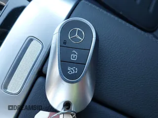 2025 Mercedes-Benz GLC with VIN W1NKJ4HB7SF247723, listed as a IAAI auction lot 41972320 with 3,549 mi miles. Bid and sale history available at carsss.com. Image 11.