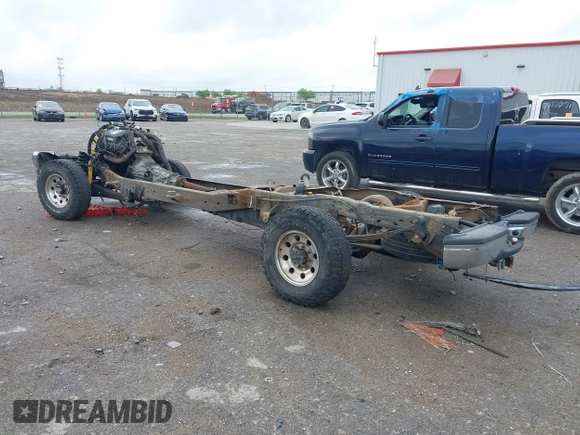 2004 Ford F-250 XL with VIN 1FTNW20P54ED37785, listed as a IAAI auction lot 41903295 with Not provided miles and . Bid and sale history available at DreamBid. Image 3.