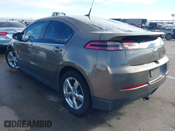 2014 Chevrolet Volt with VIN 1G1RD6E43EU130731, listed as a IAAI auction lot 41798604 with 136,113 mi miles and . Bid and sale history available at carsss.com. Image 3.
