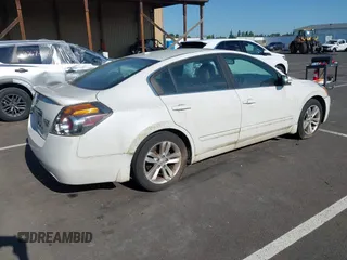 2011 Nissan Altima SR with VIN 1N4BL2AP4BN496570, listed as a IAAI auction lot 42687045 with 138,866 mi miles and . Bid and sale history available at DreamBid. Image 4.