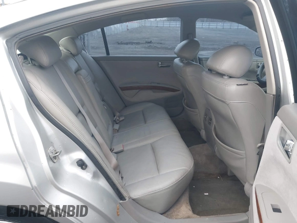 2005 Nissan Maxima SL with VIN 1N4BA41E65C802362, listed as a IAAI auction lot 41514820 with 136,132 mi miles and . Bid and sale history available at DreamBid. Image 8.