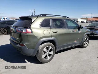 2020 Jeep Cherokee Latitude with VIN 1C4PJMCX9LD603991, listed as a Copart auction lot 43996754 with 38,327 mi miles. Bid and sale history available at carsss.com. Image 3.