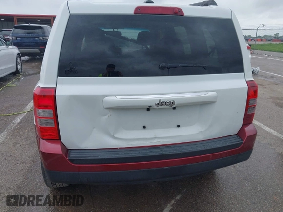 2016 Jeep Patriot Sport с VIN 1C4NJPBB5GD536617, выставлен на аукционе IAAI как лот 42151443 с пробегом 218 608 миль миль и . История ставок и продаж доступна на DreamBid. Изображение 6.