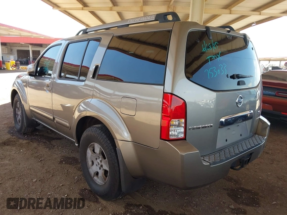 2005 Nissan Pathfinder LE with VIN 5N1AR18W55C753033, listed as a IAAI auction lot 42631480 with 148,672 mi miles and . Bid and sale history available at DreamBid. Image 3.