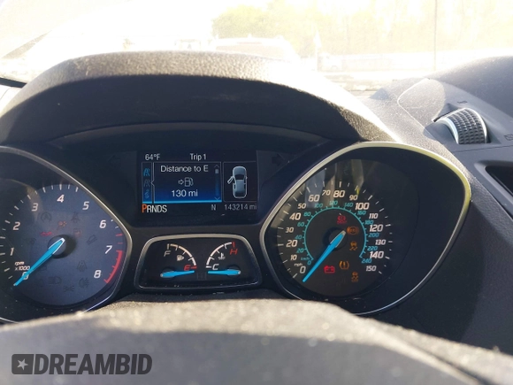 2013 Ford Escape SE с VIN 1FMCU0GXXDUA15555, выставлен на аукционе IAAI как лот 42227394 с пробегом 143 214 миль миль и . История ставок и продаж доступна на DreamBid. Изображение 7.