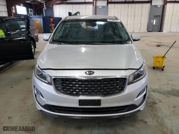 2019 Kia Sedona L with VIN KNDMA5C13K6535498, listed as a Copart auction lot 47900475 with 190,396 mi miles and Clean Title. Bid and sale history available at carsss.com. Image 5.