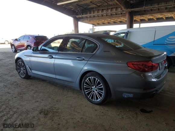 2019 BMW 5 Series 530e iPerformance with VIN WBAJA9C57KB393593, listed as a Copart auction lot 42133955 with 53,771 mi miles and Salvage Title. Bid and sale history available at carsss.com. Image 2.